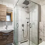 Апартаменты Azad Homes Unkapani