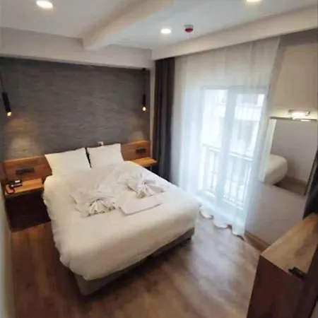Azad Homes Unkapani
