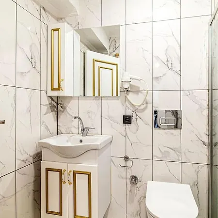 Апартаменты Azad Homes Unkapani